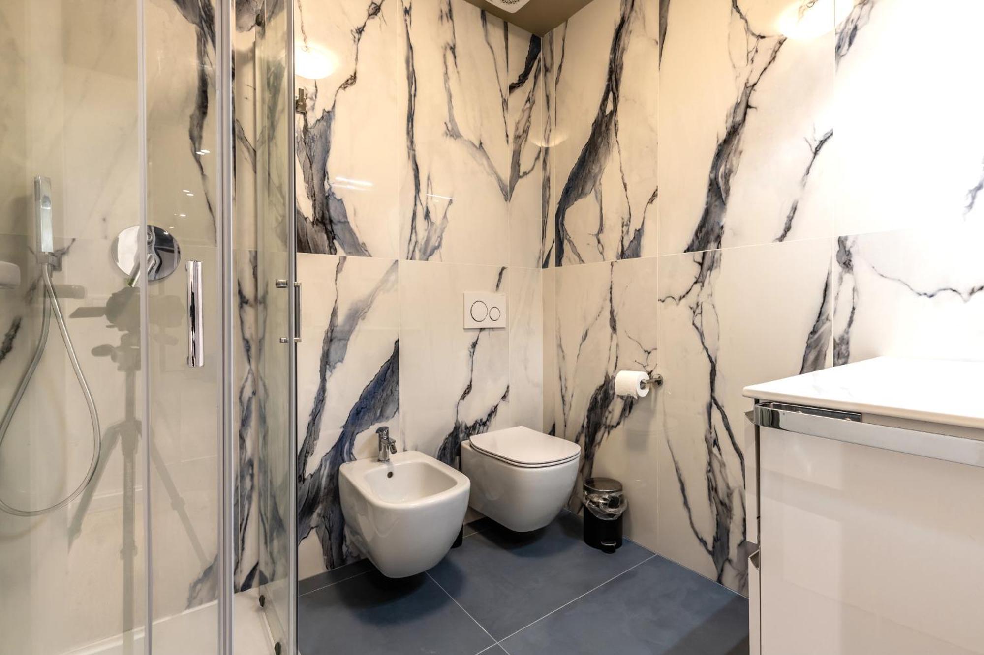 Stayeasy Quadronno33 - 3 Bedrooms, 2 Baths - Duomo Walking Distance Milán Exteriér fotografie