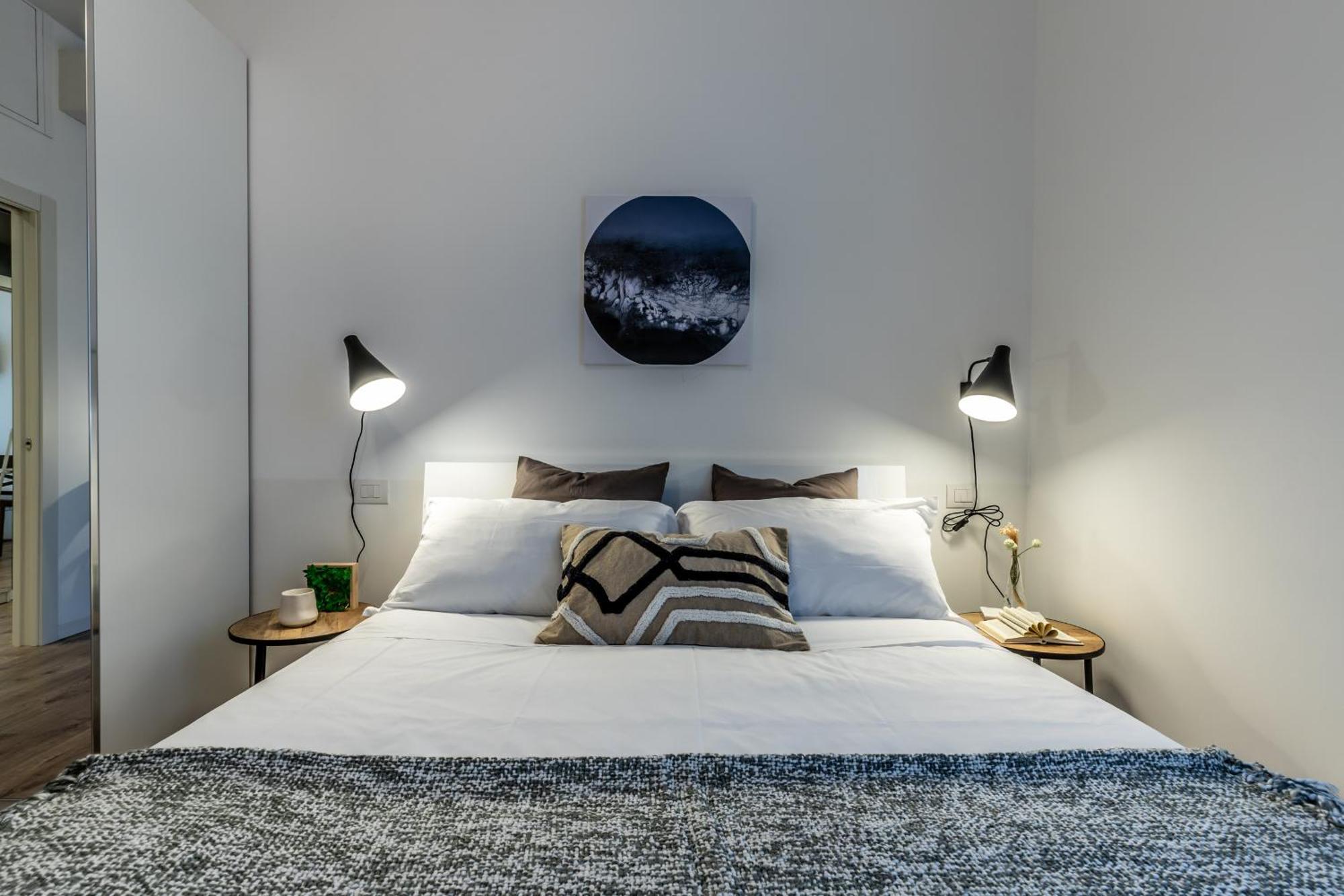 Stayeasy Quadronno33 - 3 Bedrooms, 2 Baths - Duomo Walking Distance Milán Exteriér fotografie