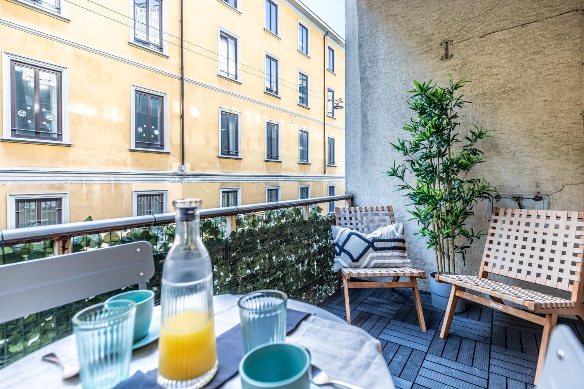 Stayeasy Quadronno33 - 3 Bedrooms, 2 Baths - Duomo Walking Distance Milán Exteriér fotografie